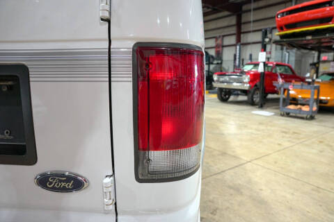 1999 Ford E-Series E-150