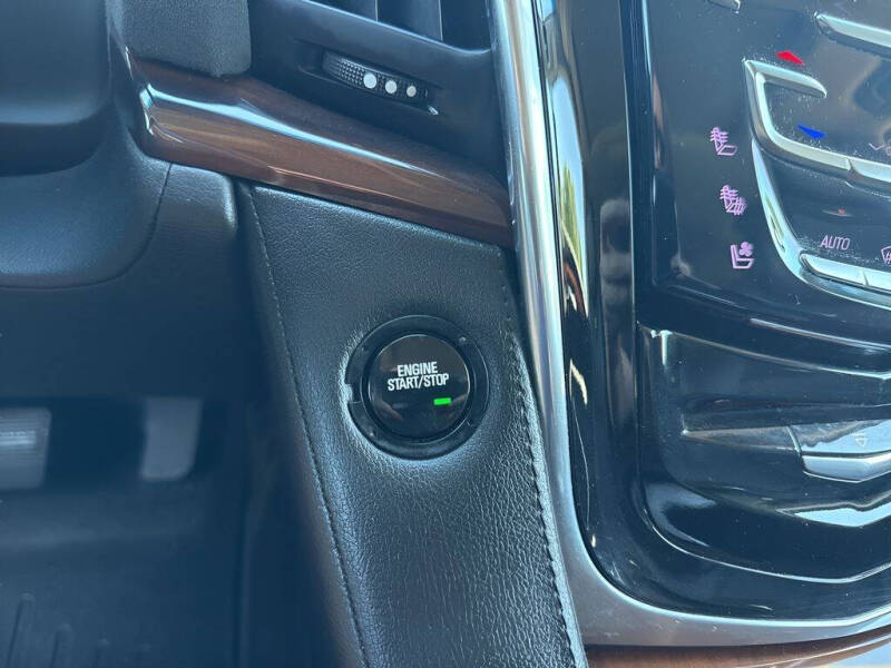 2018 Cadillac Escalade Premium Luxury