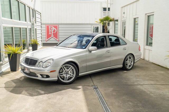 2004 Mercedes-Benz E-Class 2