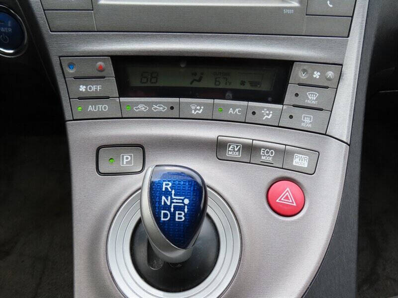 2015 Toyota Prius Two