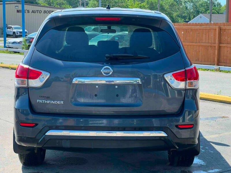 2013 Nissan Pathfinder S