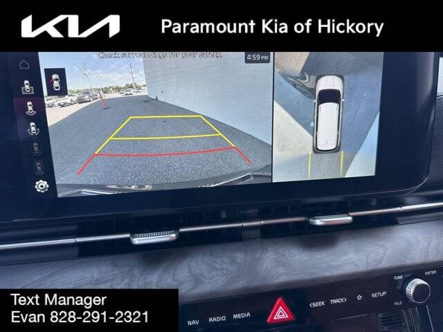 2024 Kia Carnival SX