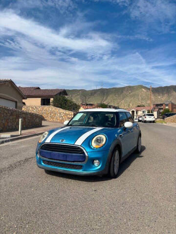2017 MINI Hardtop 4 Door Cooper