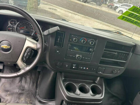 2019 Chevrolet Express 2500