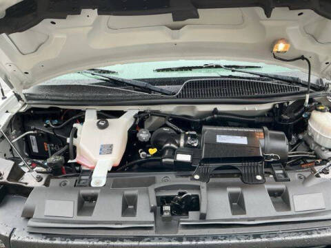 2017 GMC Savana 3500
