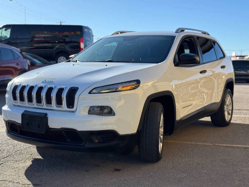 2015 Jeep Cherokee Sport