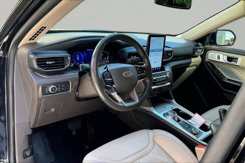 2021 Ford Explorer Platinum