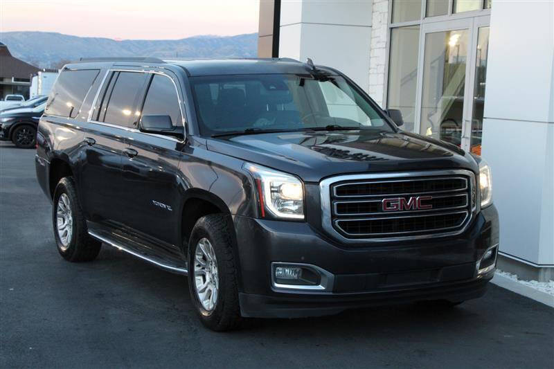 2017 GMC Yukon XL SLT