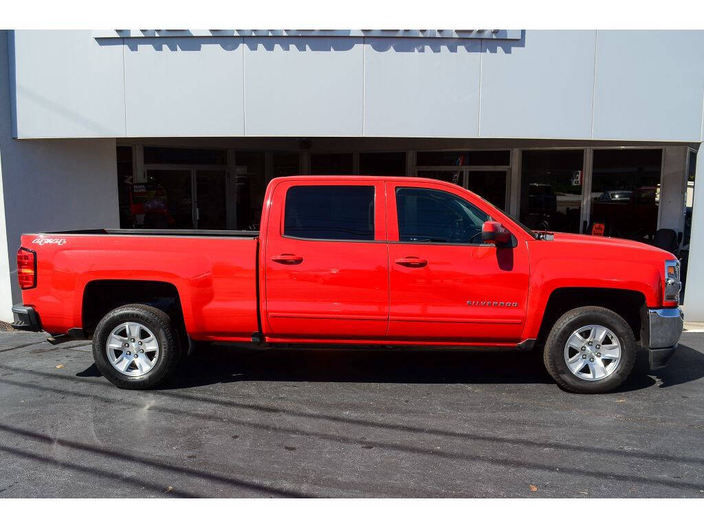 2017 Chevrolet Silverado 1500 for sale at EARL DUFF PRE-OWNED CENTER in Harriman, TN