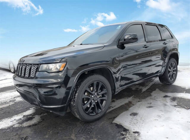 2019 Jeep Grand Cherokee for sale at Muskegon Motors in Muskegon, MI