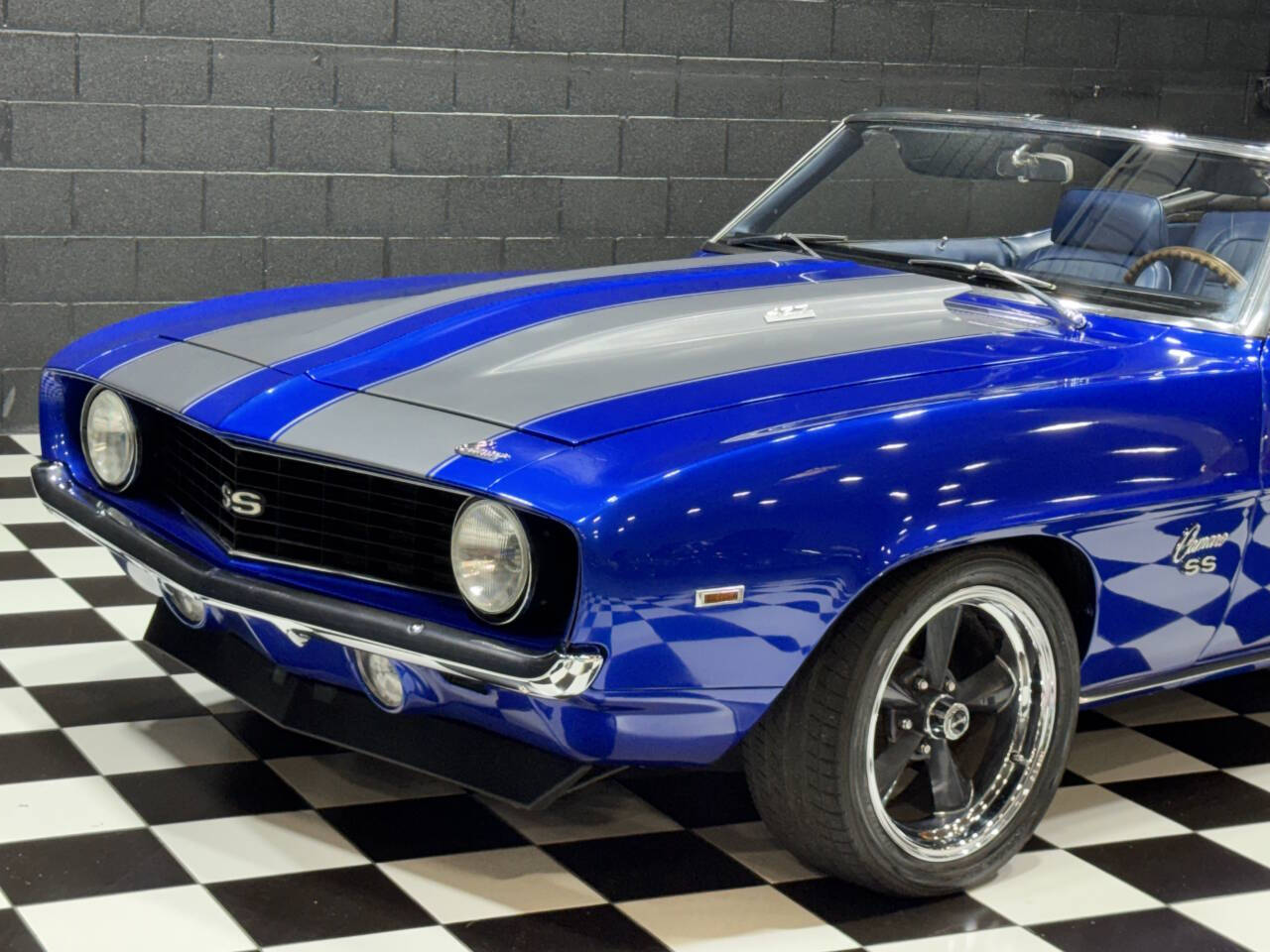 1969 Chevrolet Camaro 19