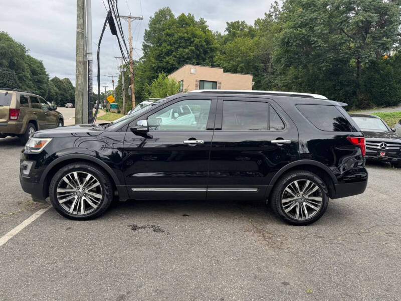2017 Ford Explorer Platinum