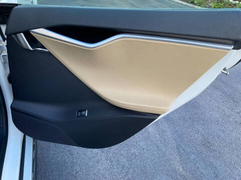 2012 Tesla Model S Performance