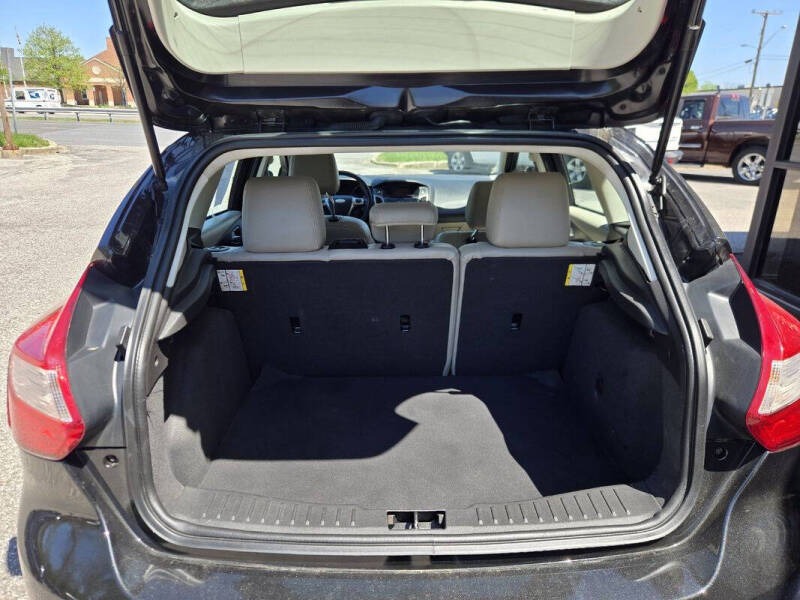 2012 Ford Focus SEL
