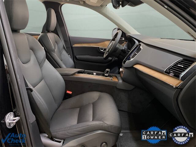 2025 Volvo XC90 B6 Plus Bright Theme 7P