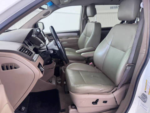 2011 Volkswagen Routan