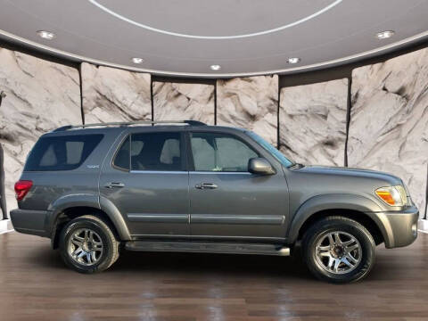 2005 Toyota Sequoia SR5
