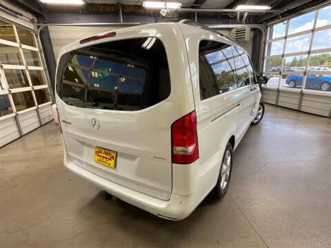 2016 Mercedes-Benz Metris Passenger