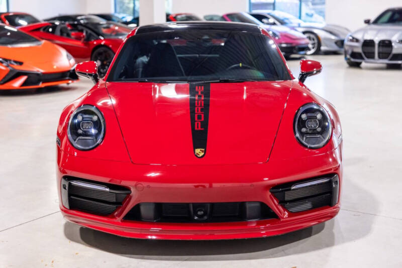 2020 Porsche 911 Carrera