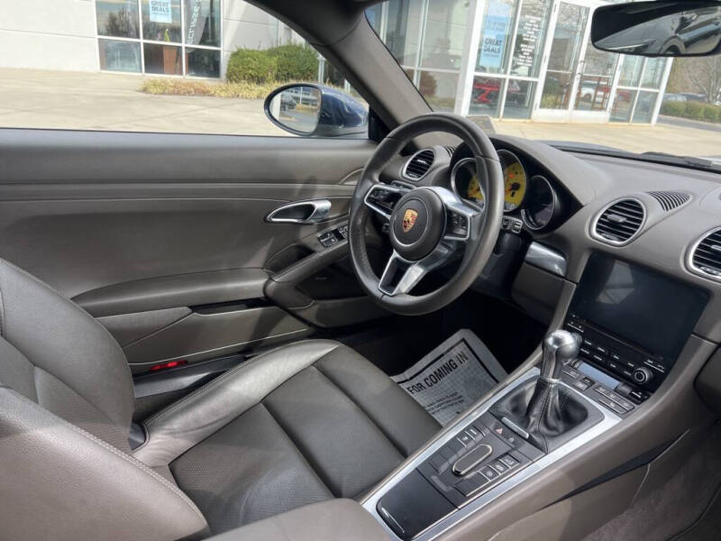 2019 Porsche 718 Cayman