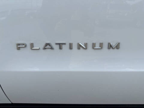 2025 Ford Expedition MAX Platinum