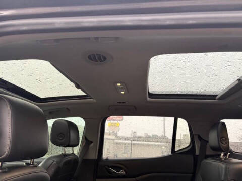 2017 GMC Acadia SLT-1