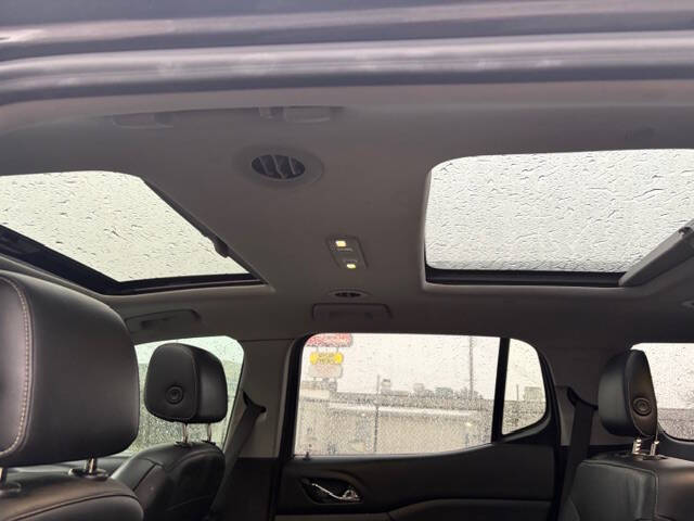 2017 GMC Acadia SLT-1