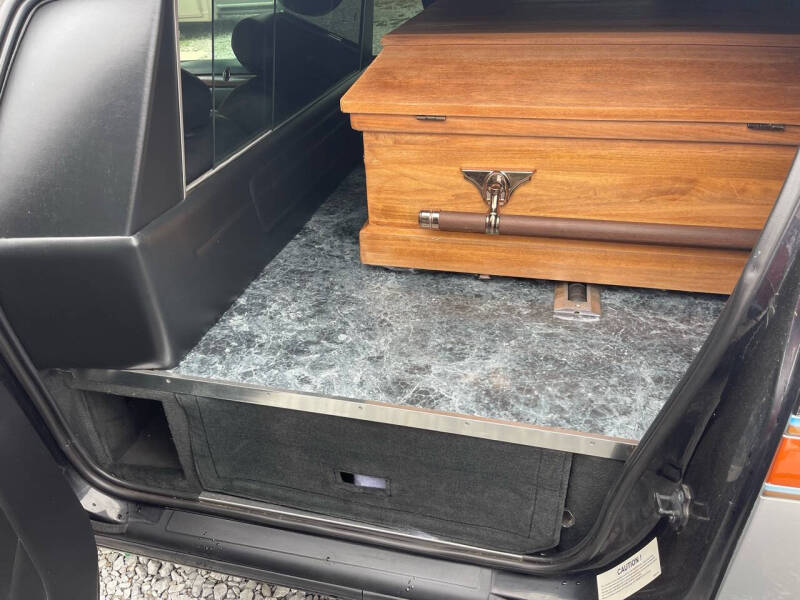 1999 Cadillac DeVille D'elegance