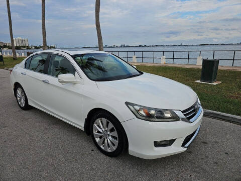 2014 Honda Accord for sale at Auto Tempt  Leasing Inc in Miami FL