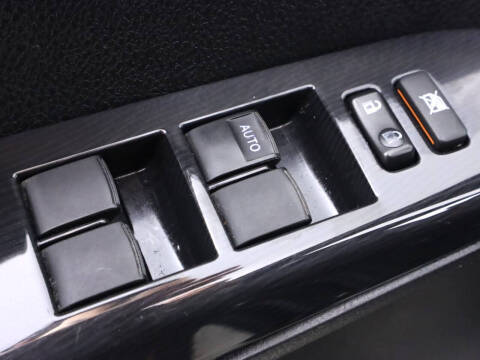2017 Toyota RAV4 SE