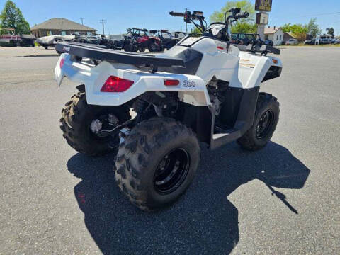2022 Tracker Off Road