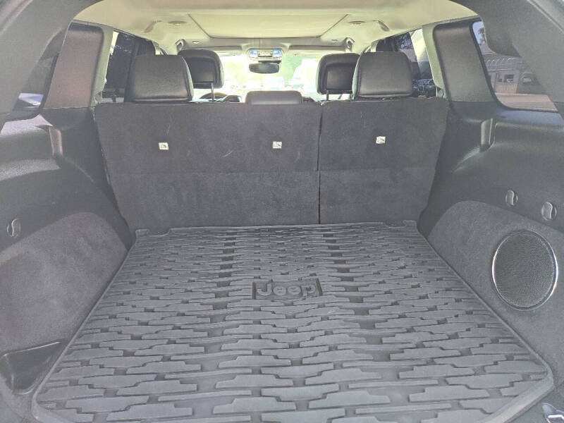 2017 Jeep Grand Cherokee Summit
