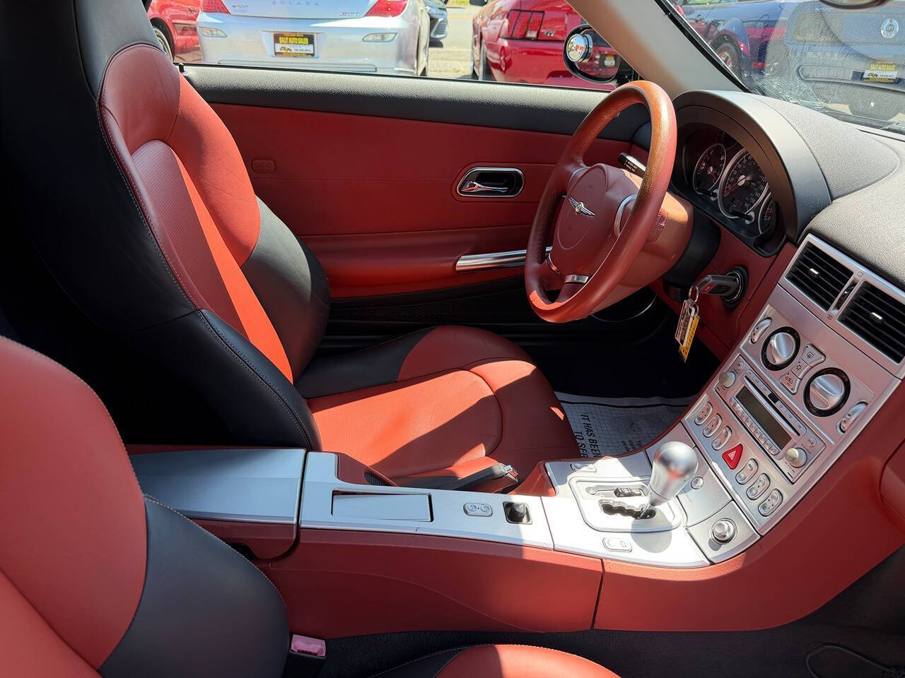 2007 Chrysler Crossfire 14