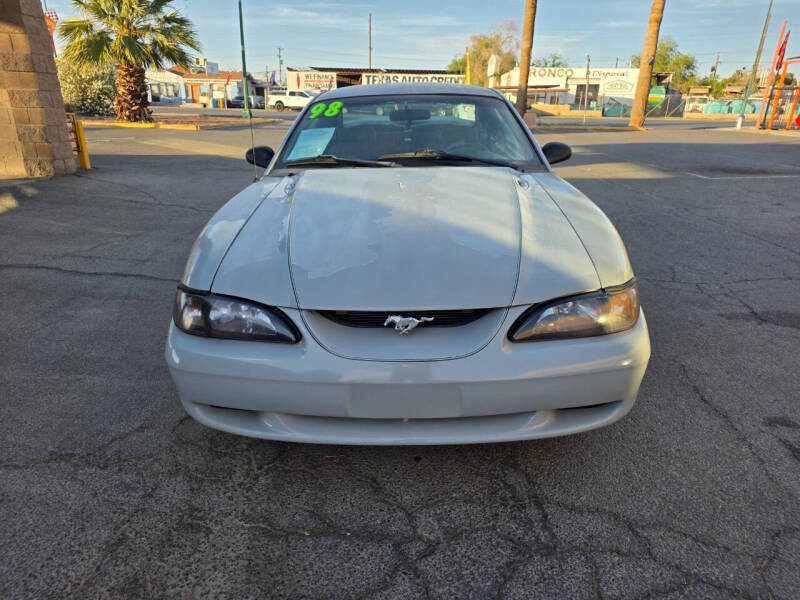 1998 Ford Mustang