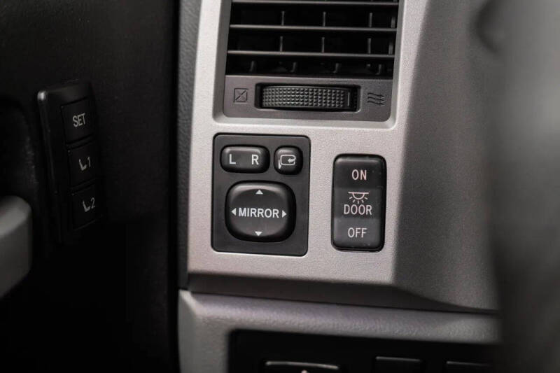 2010 Toyota Tundra Limited