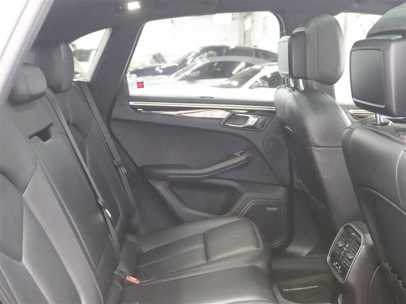 2017 Porsche Macan GTS