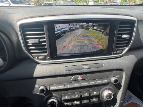 2022 Kia Sportage LX