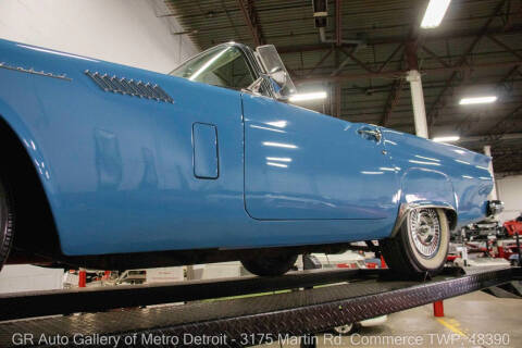 1957 Ford Thunderbird