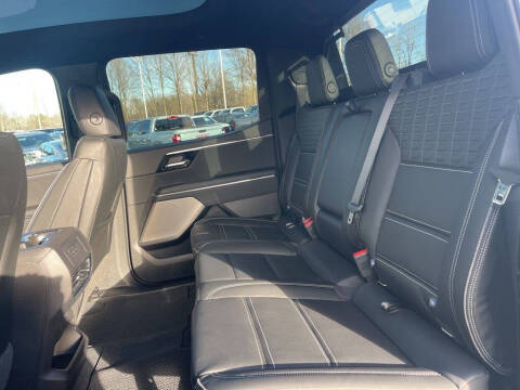 2024 GMC Sierra EV Denali Edition 1