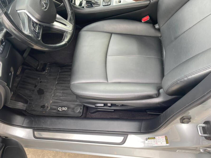 2018 Infiniti Q50 3.0T Luxe