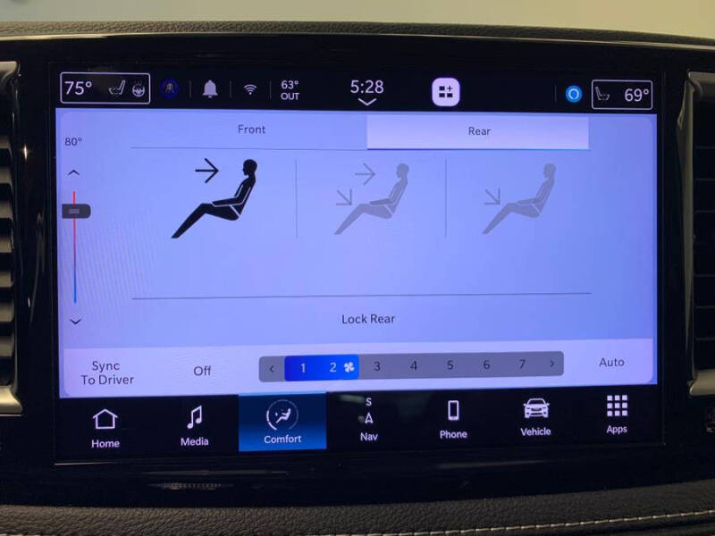 2022 Chrysler Pacifica Touring L