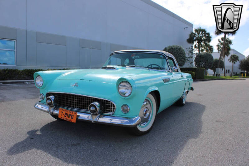 1955 Ford Thunderbird
