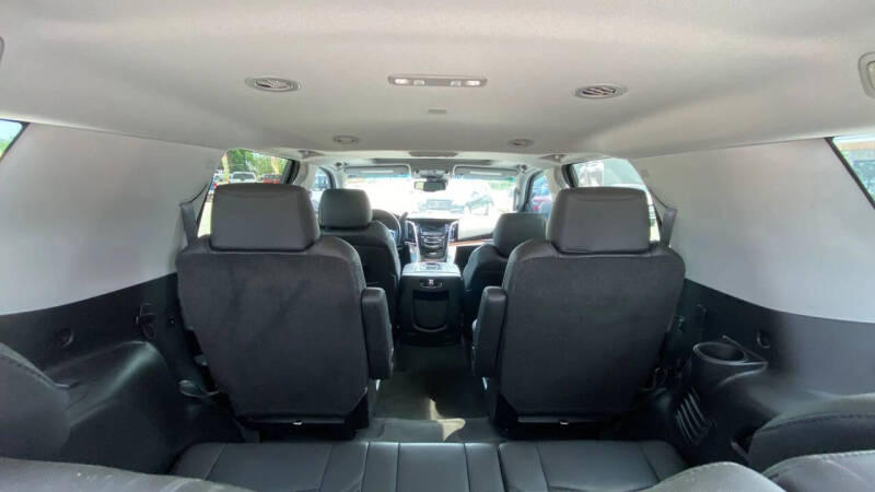 2015 Cadillac Escalade Luxury