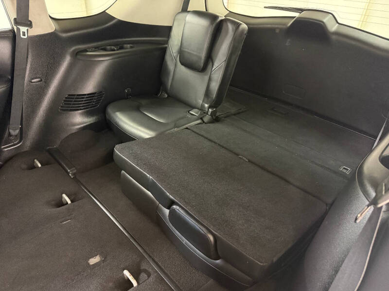 2017 Infiniti QX80