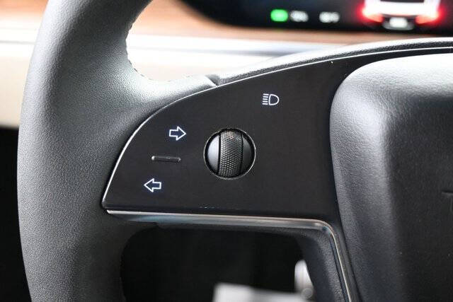 2025 Tesla Model X