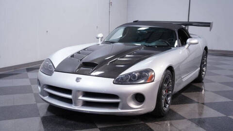 2005 Dodge Viper SRT-10