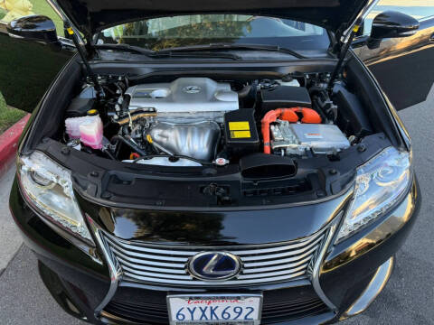 2013 Lexus ES 300h