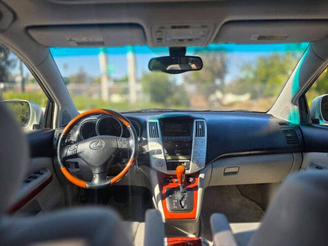 2005 Lexus RX 330