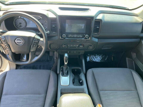 2022 Nissan Frontier