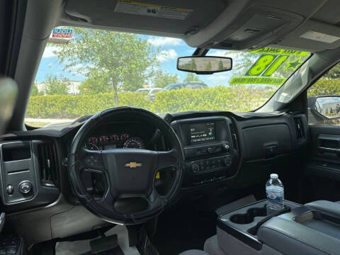 2018 Chevrolet Silverado 1500 Custom